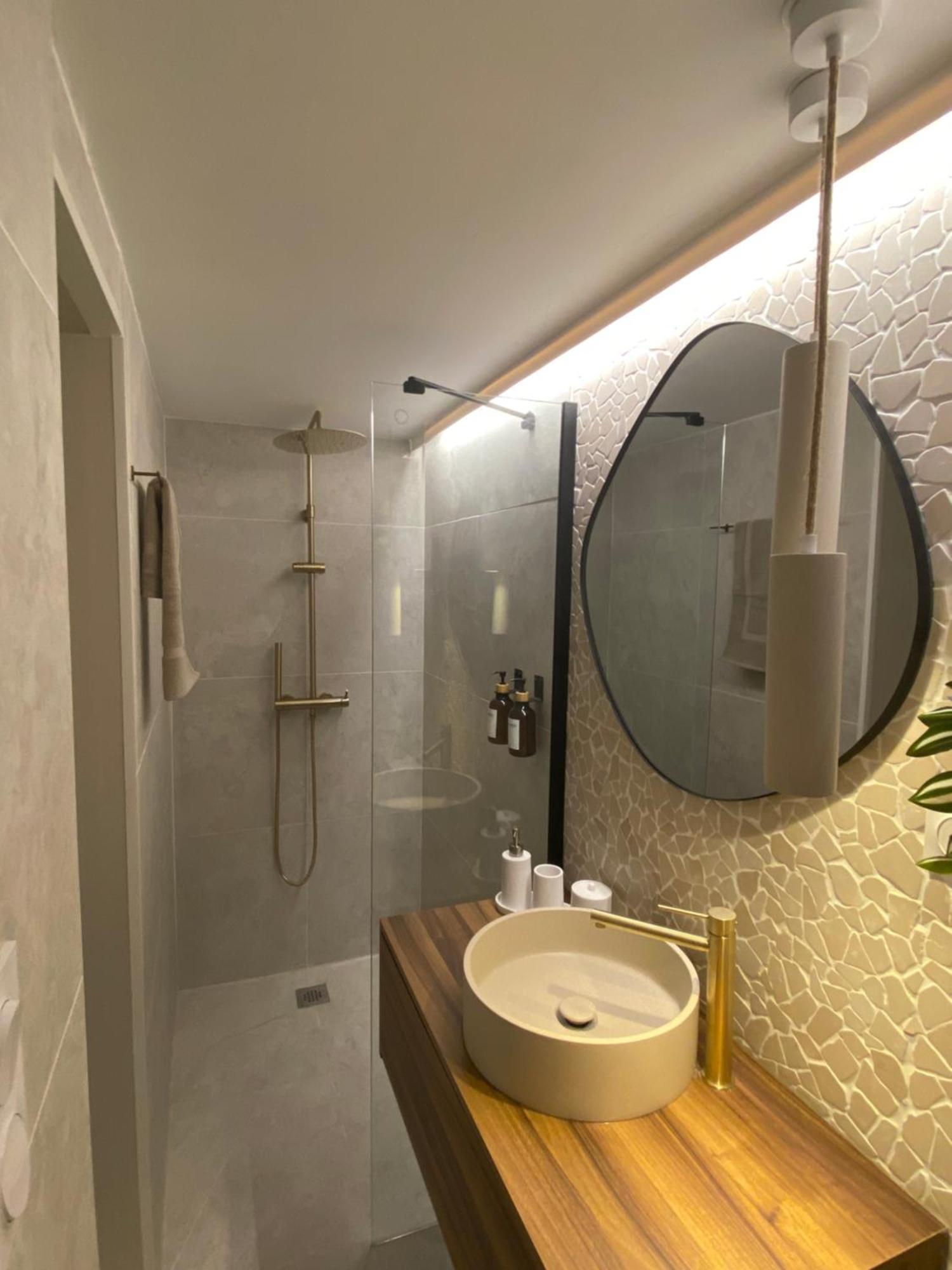 Suite Saint Pierre Valras-Plage Exterior photo